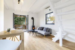 Zrekonstruovaná chata